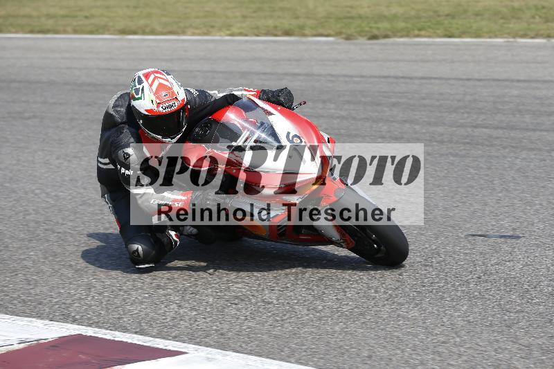 Archiv-2025/49 26.08.2025 Cornu Master School ADR/rot-rouge/76